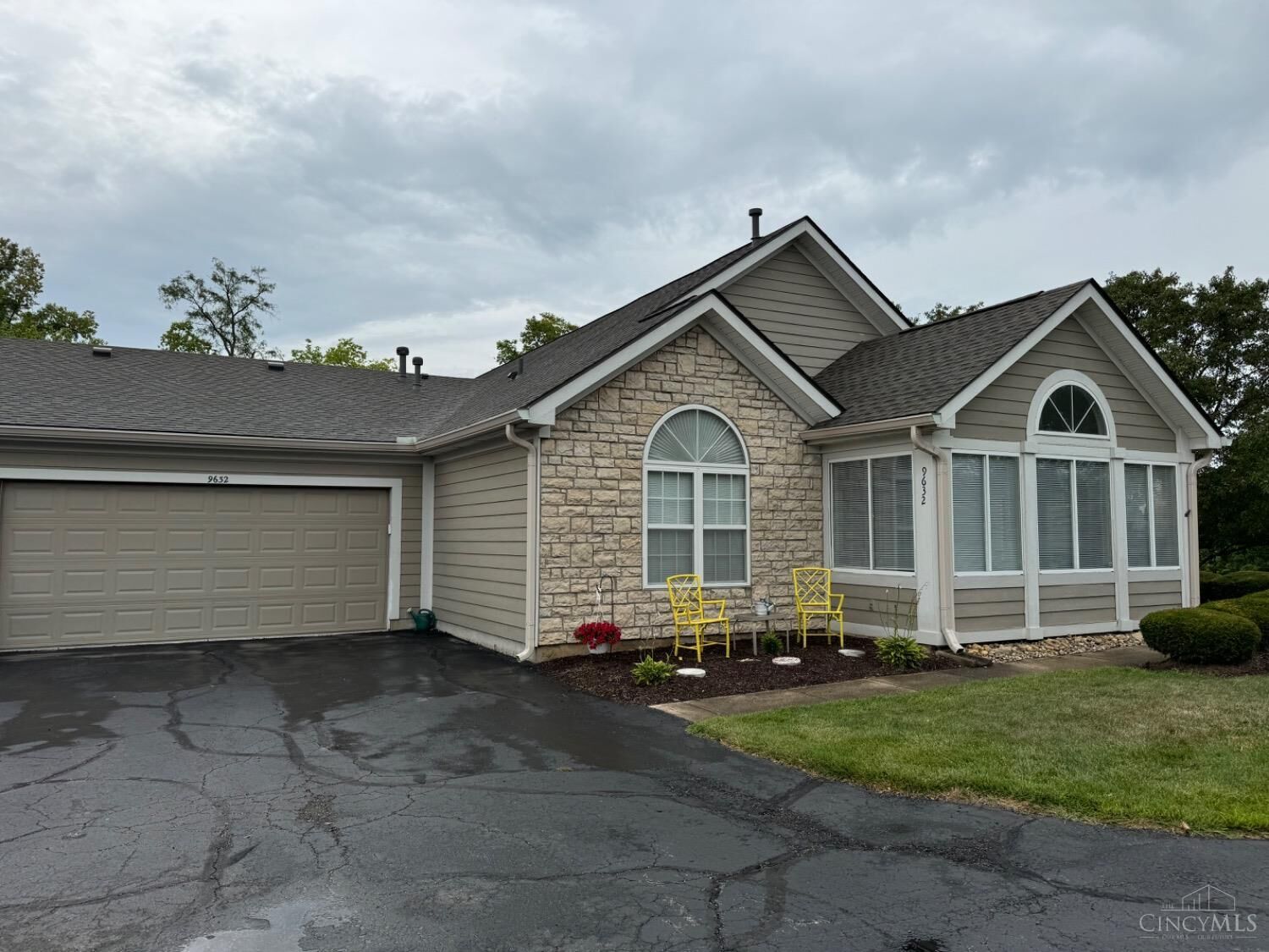 Property Photo:  9632 Belfry Court  OH 45458 