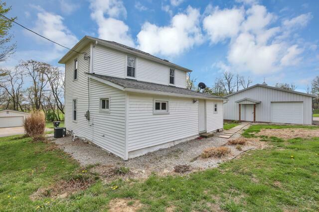 Property Photo: 7112 Township Road 87 OH 43076