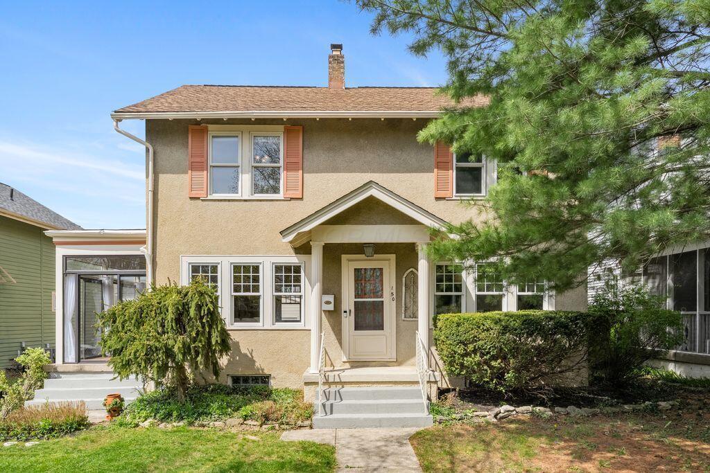 Property Photo: 150 Glencoe Road OH 43214