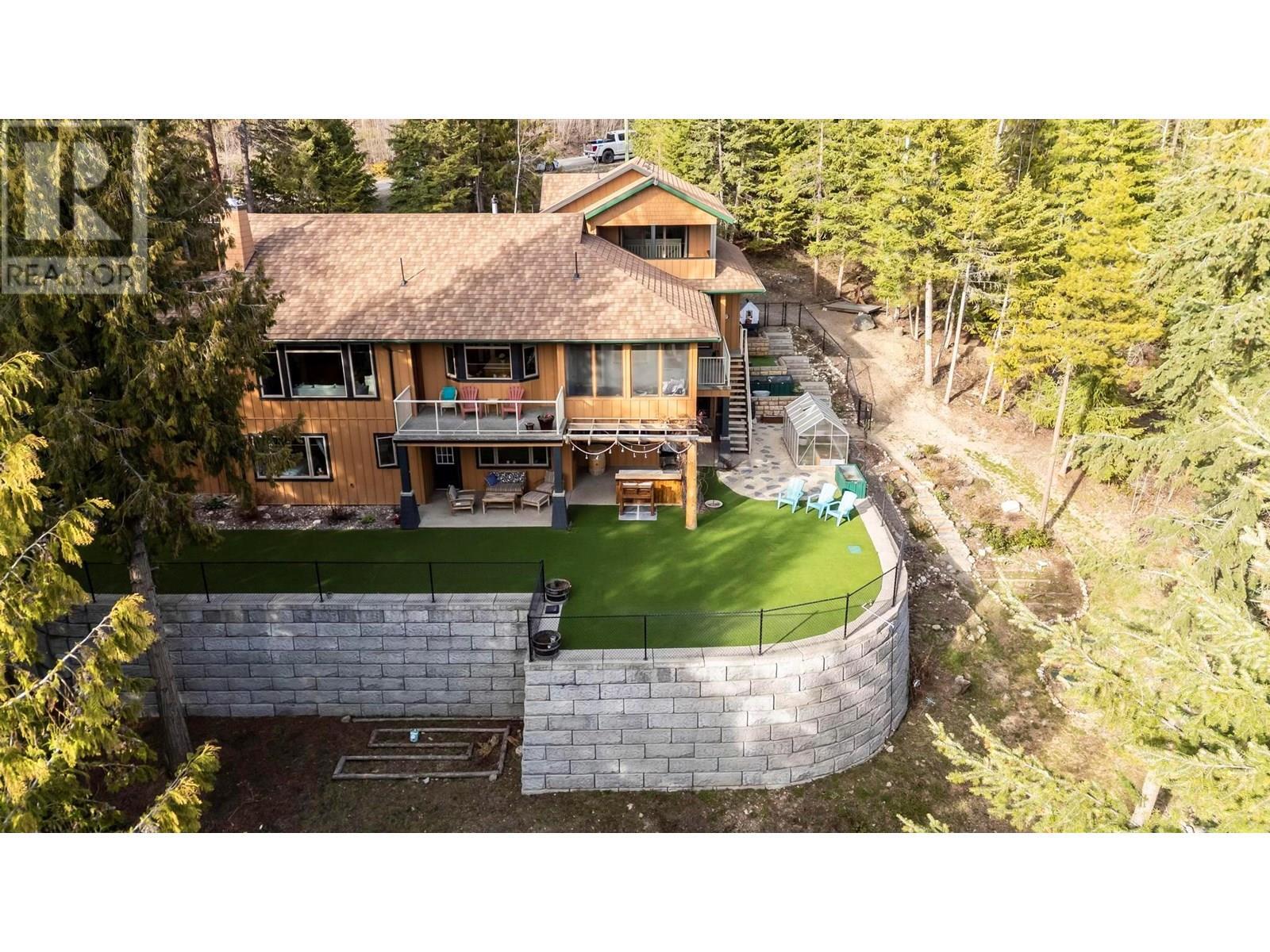 Property Photo: 8028 Jackpine Road BC V1B 3M9