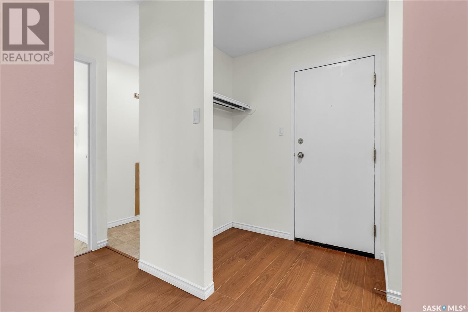 Property Photo: 212 4230 Degeer Street SK S7H 5G9