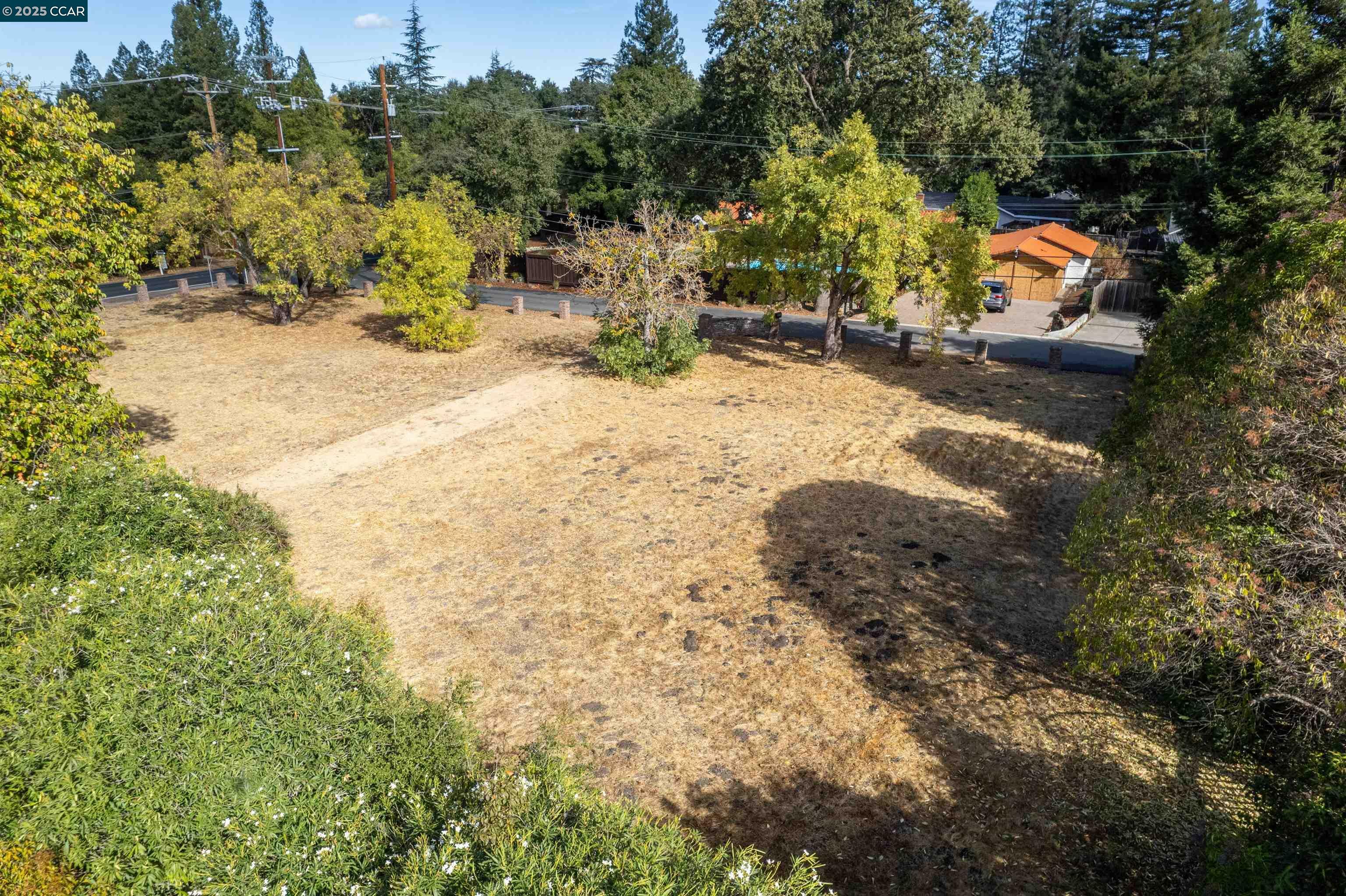 Property Photo: 109 Castle Hill Ranch Rd CA 94595
