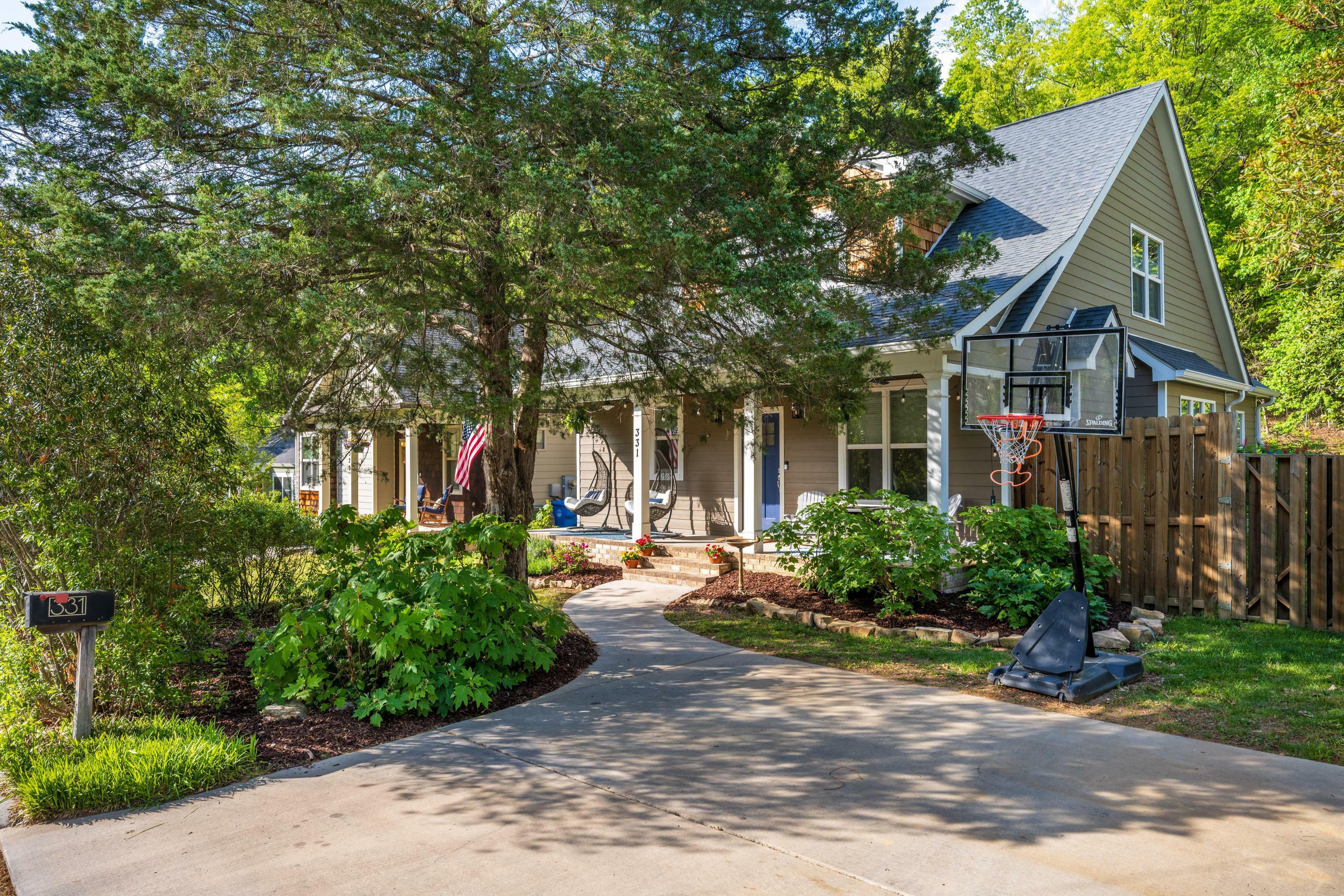 Property Photo: 331 Sylvan Street TN 37405