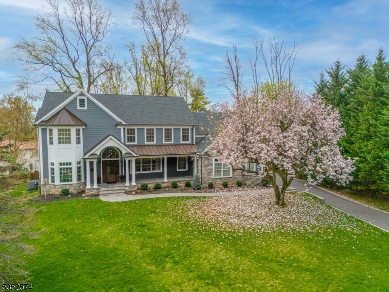 Property Photo: 16 Fernhill Rd NJ 07081