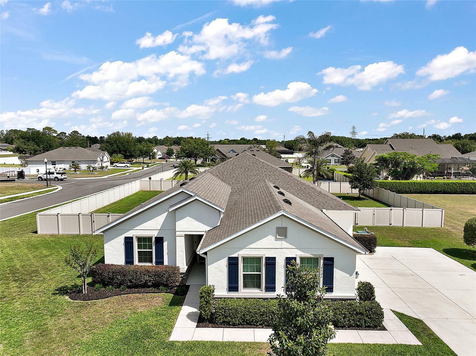 Property Photo: 4721 SE 36th Street FL 34480