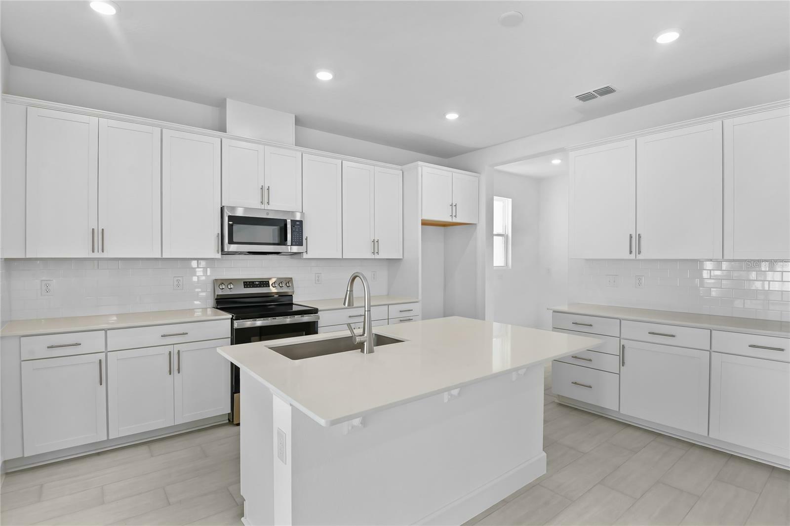 Property Photo: 3773 Deer Ridge Drive FL 32757