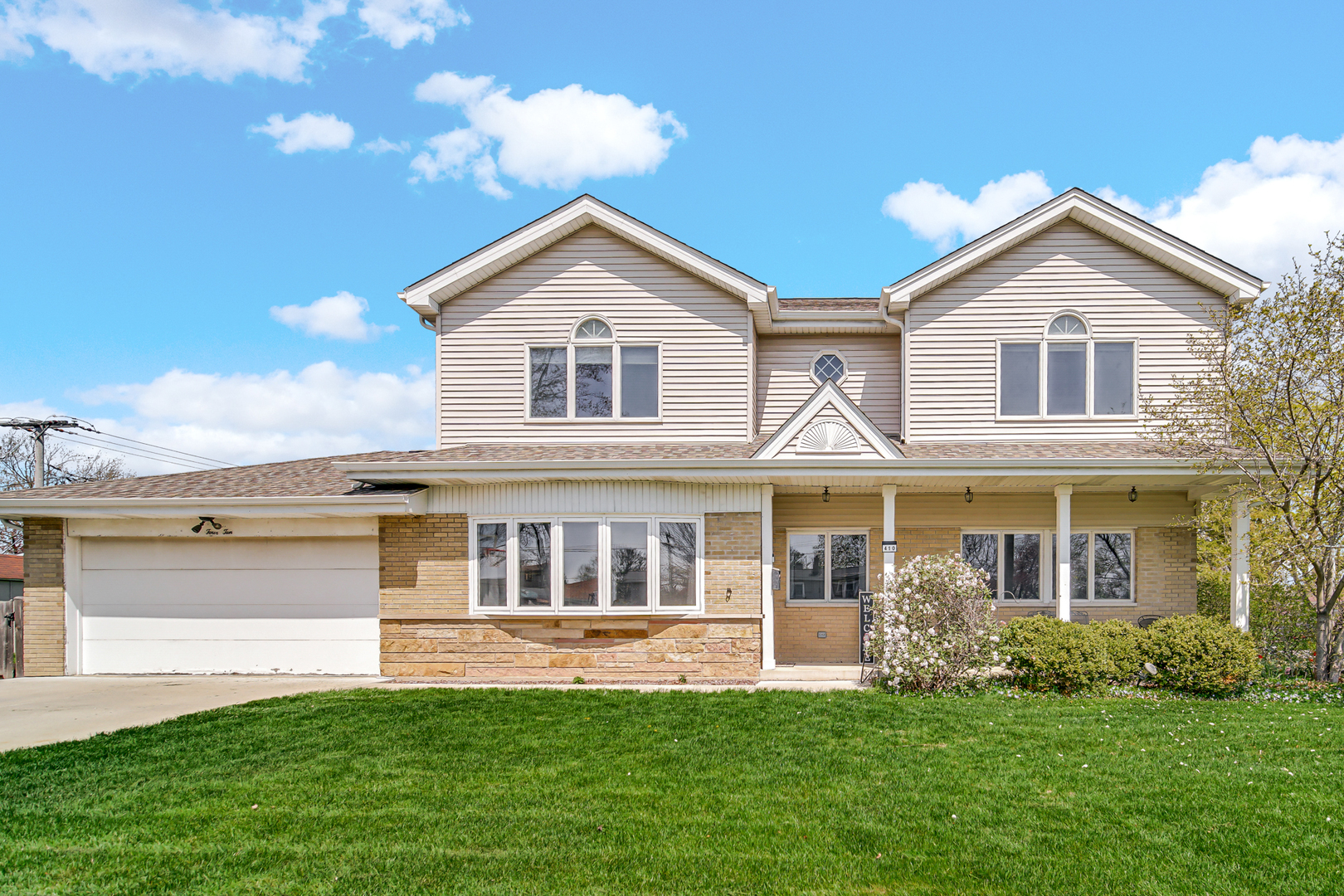410 Dorothy Drive  Des Plaines IL 60016 photo