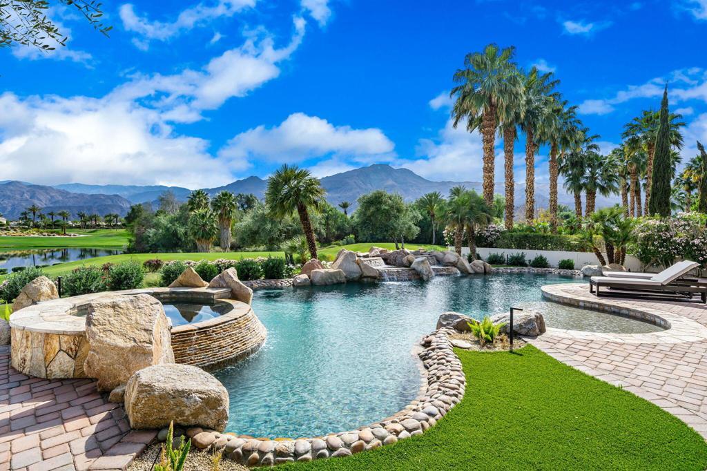 58058 Aracena  La Quinta CA 92253 photo