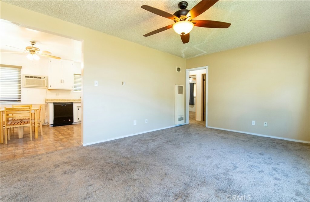 Property Photo: 9052 Laurel Avenue CA 90605