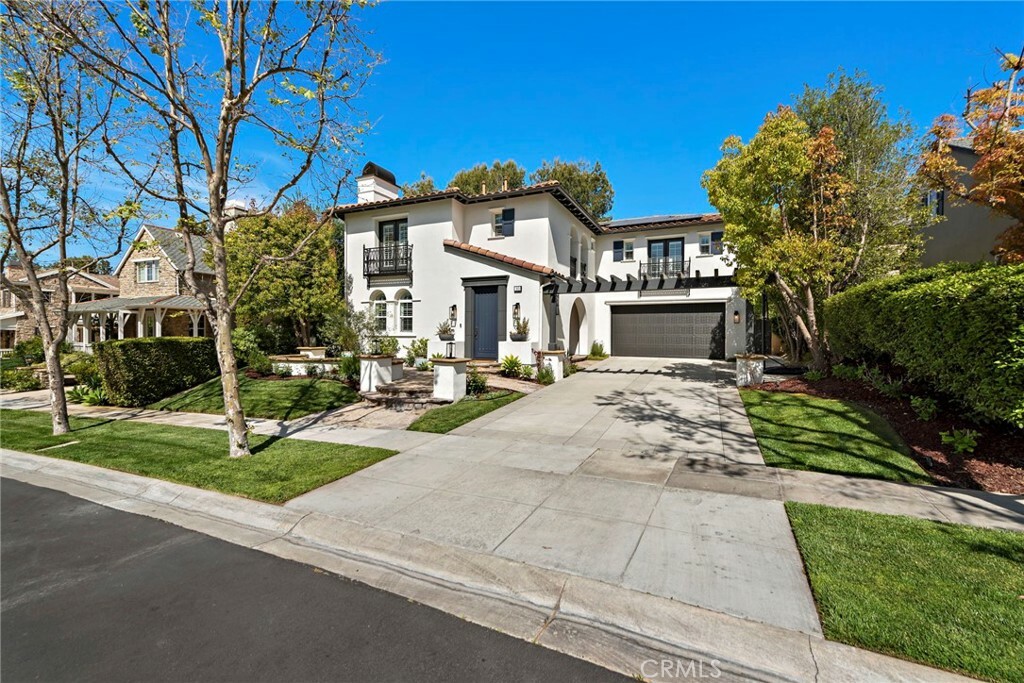 Property Photo: 10 Basilica Place CA 92694