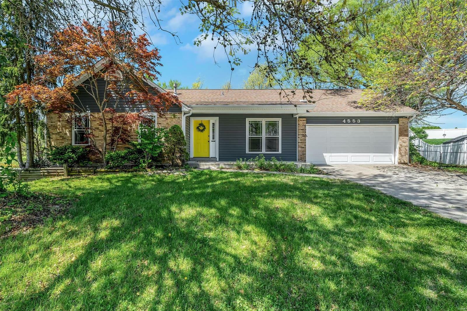 4553 Clearbrook Drive  St Charles MO 63304 photo