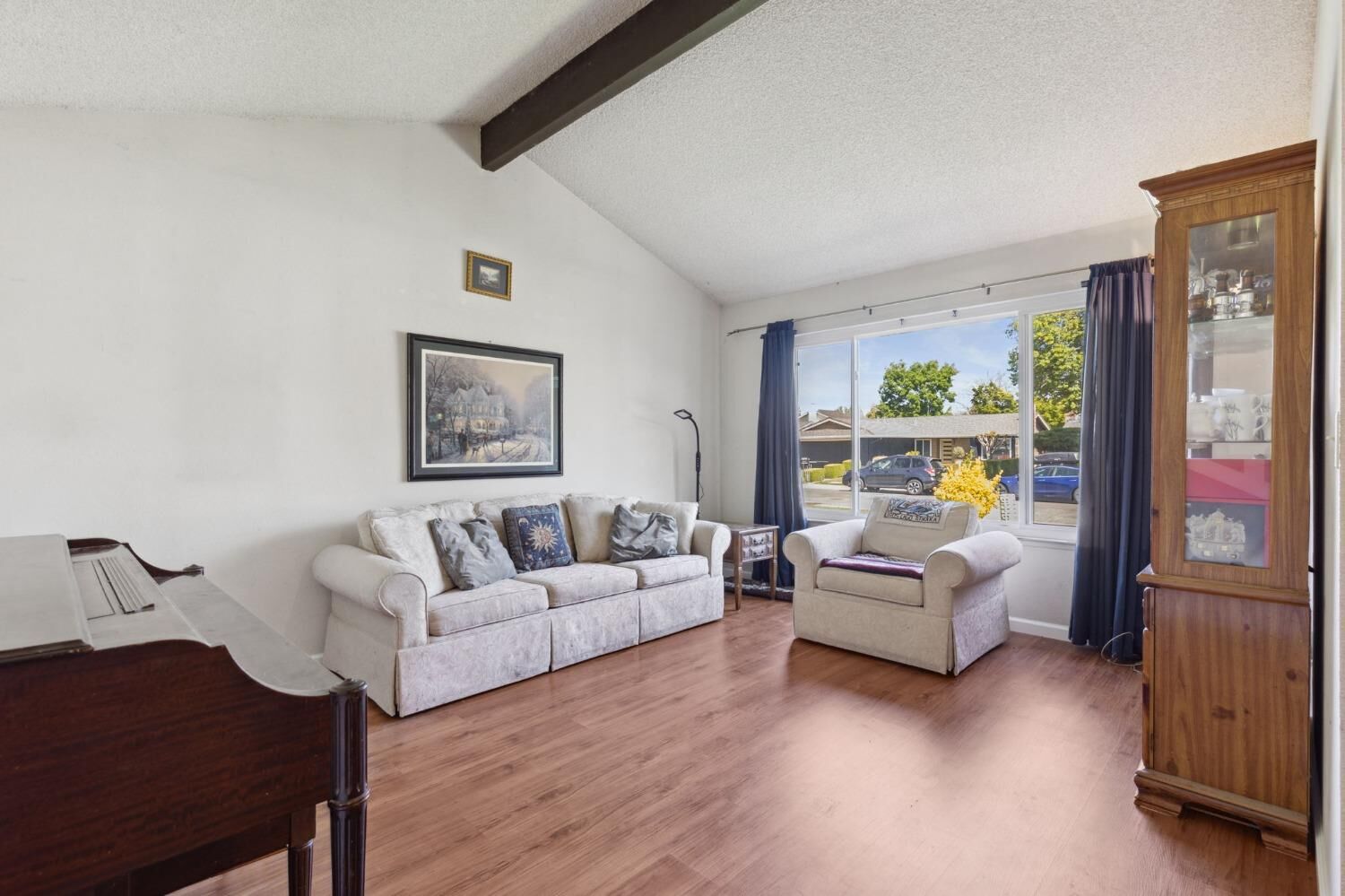 Property Photo:  1834 Oak Bluff Way  CA 95833 