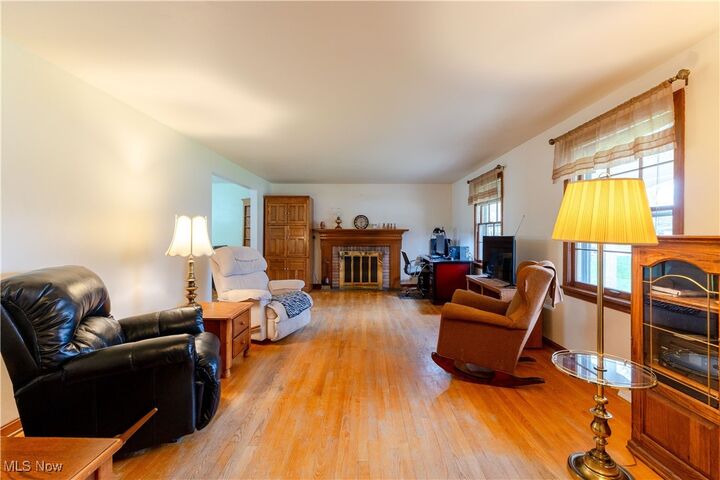 Property Photo: 2949 Algonquin Drive OH 44514