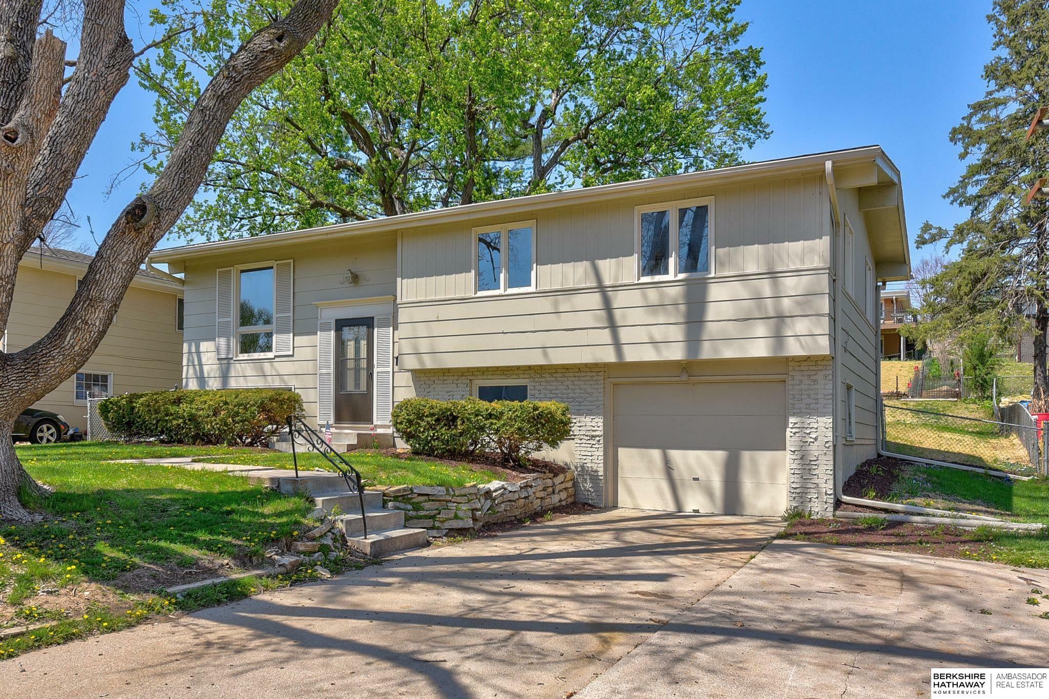 Property Photo: 9436 Miami Street NE 68134