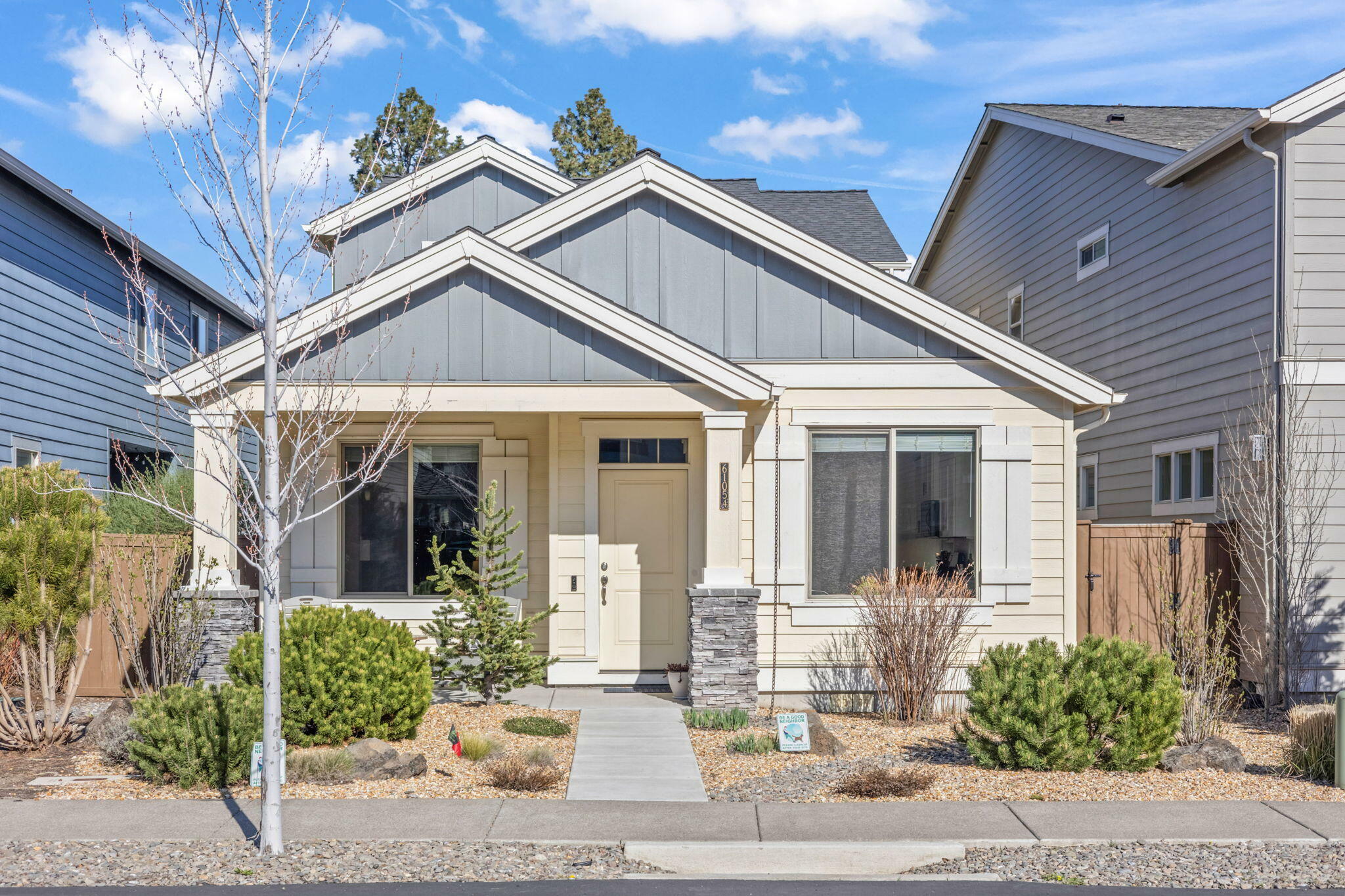 Property Photo: 61054 SE Sydney Harbor Drive OR 97702