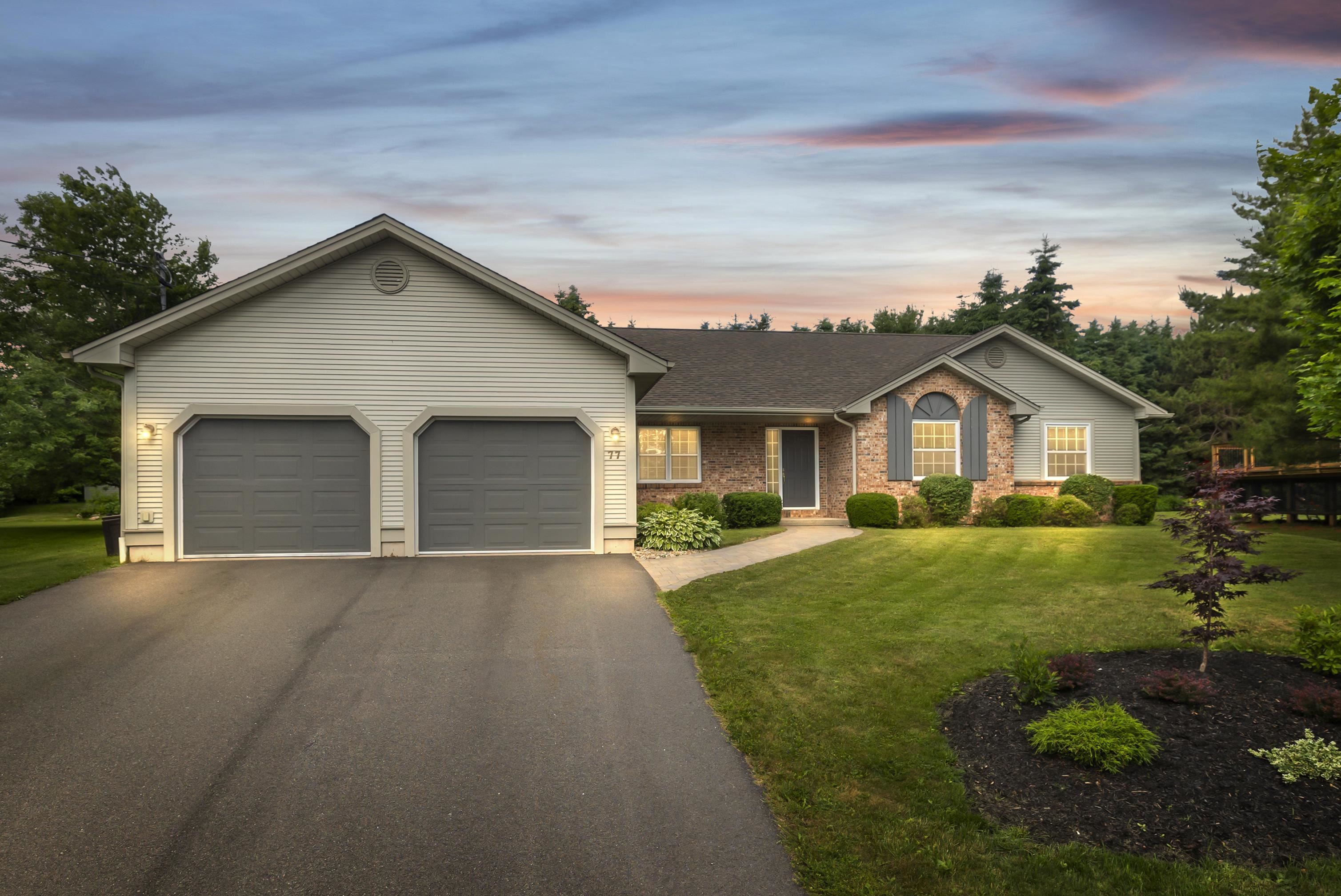 Photo de la propriété:  77 Parkside Drive  PE C1E 1M8 