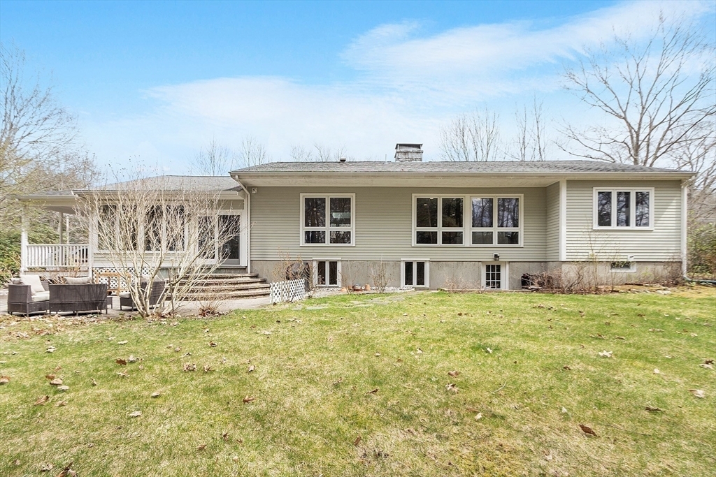 Property Photo: 281 South St MA 02052