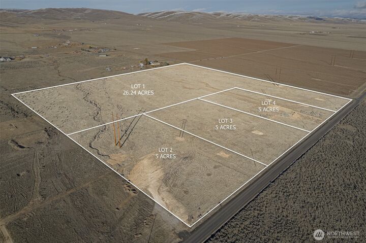 Property Photo: 1 Road 13 NW WA 98848