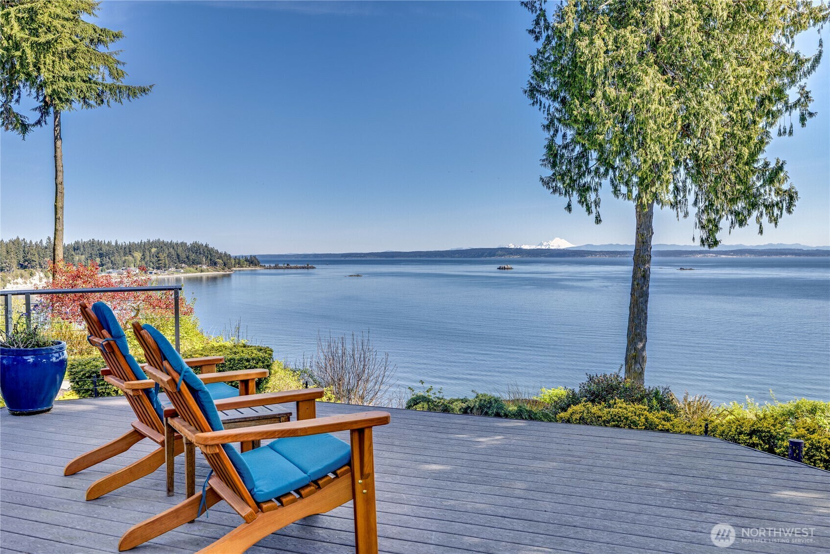 Property Photo: 50 Montgomery Court WA 98365