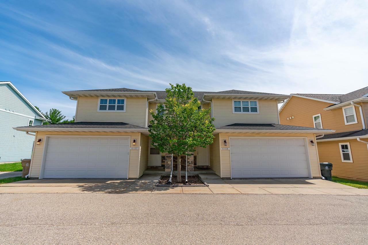 Property Photo: 5125 Merwood Lane 125 WI 53718