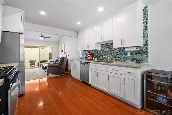 Property Photo:  10212 Caminito Pitaya  CA 92131 