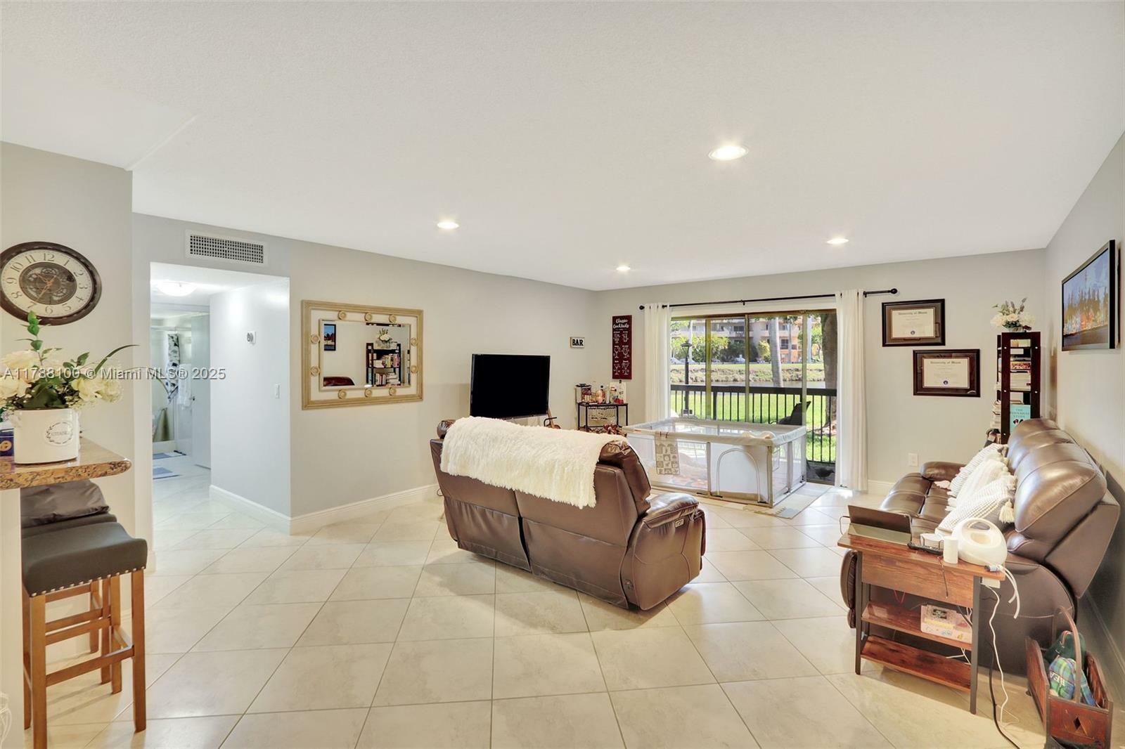 Property Photo: 7935 SW 86th St 808 FL 33143