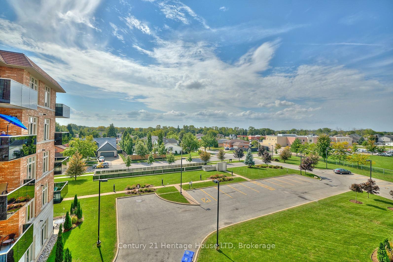 Property Photo: 8111 Forest Glen Drive 317 ON L2H 2Y7