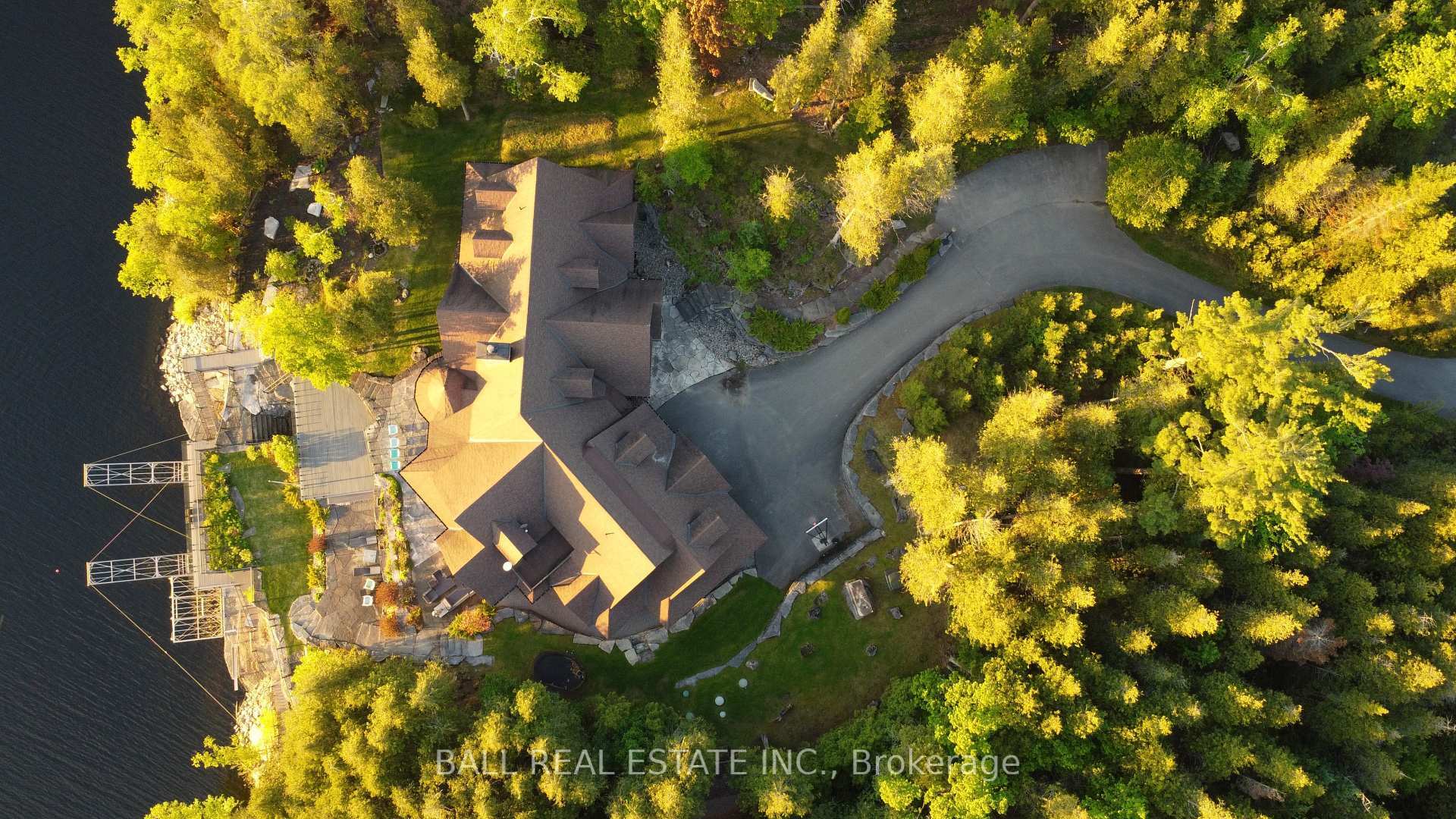 Property Photo: 890 Birchview Road ON K0L 2H0