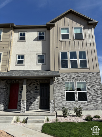 Property Photo: 1740 N 1600 W 116 UT 84041