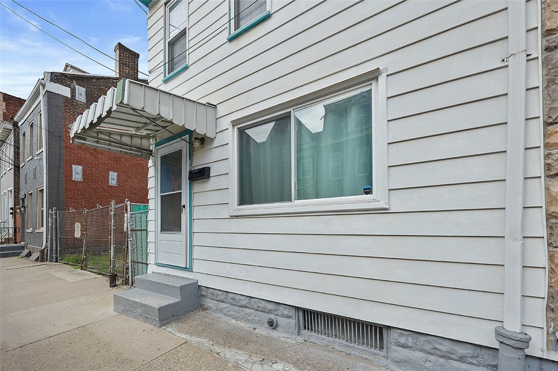 Property Photo: 80 S 16th Street PA 15203
