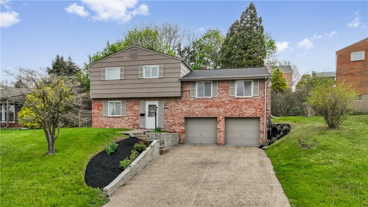 Property Photo: 390 Grace St PA 15236