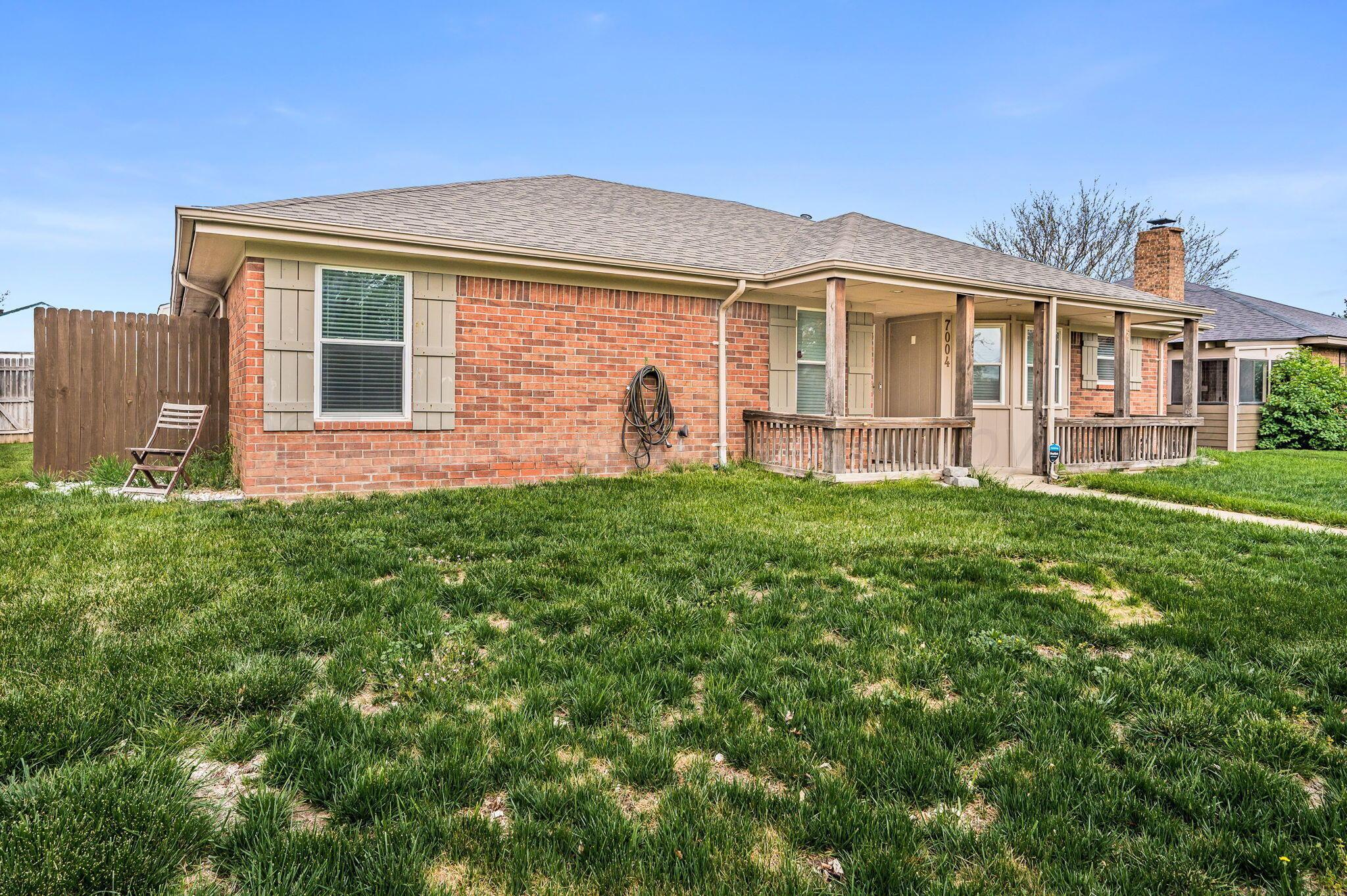 Property Photo: 7004 Devonshire Road TX 79109