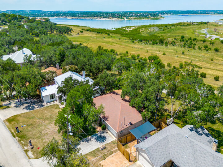 620 Lake Island Drive  Canyon Lake TX 78133 photo
