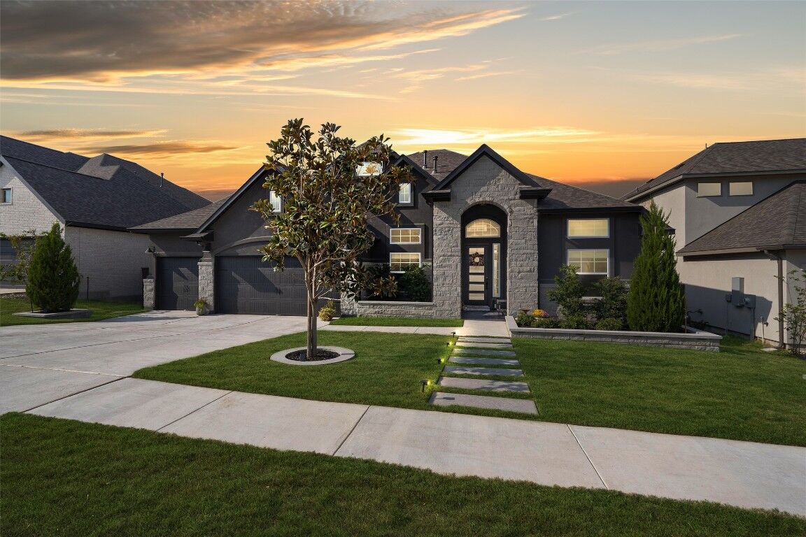 Property Photo:  608 Mallow Road  TX 78641