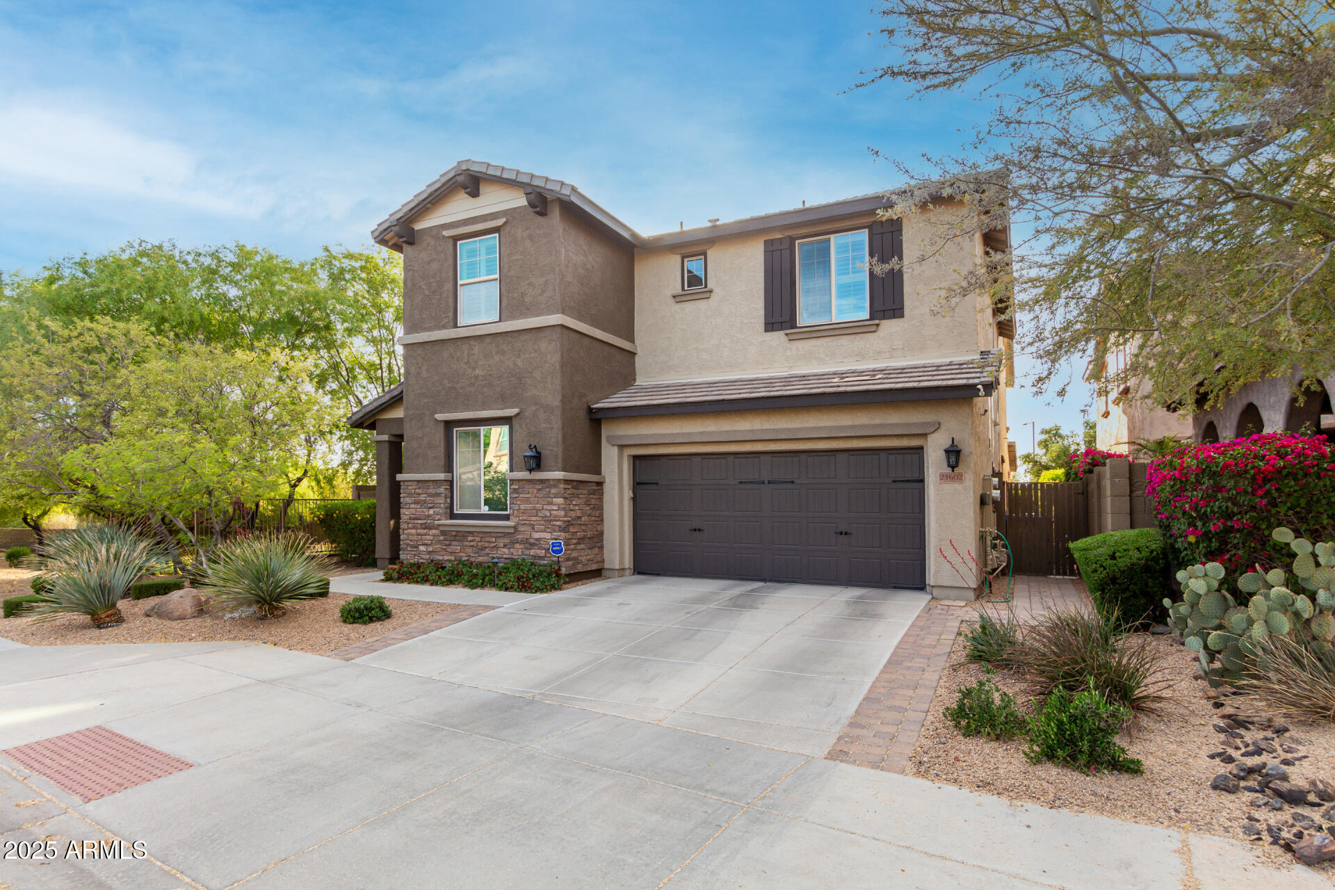 Property Photo:  21602 N 36th Street  AZ 85050 