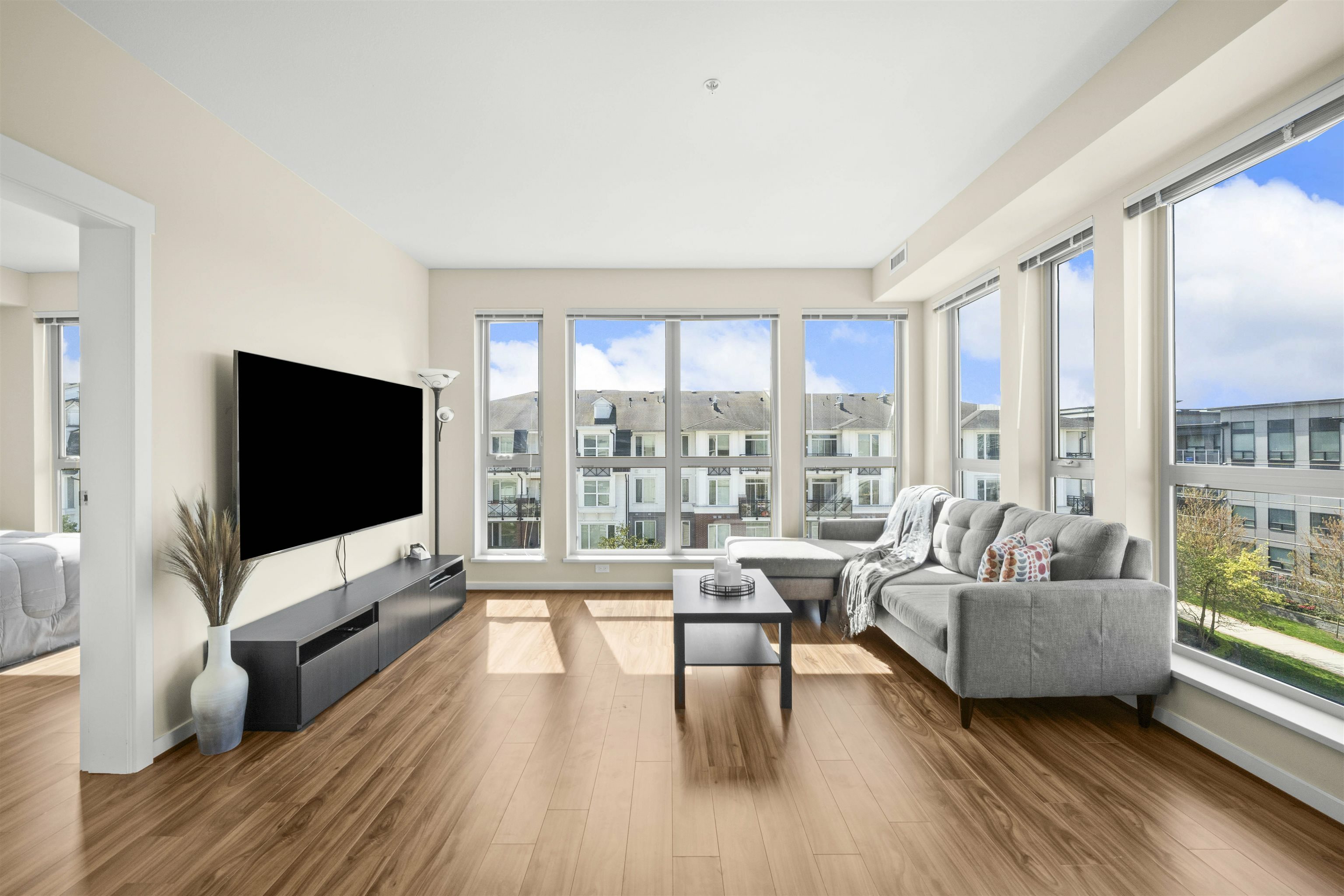 Property Photo: 4133 Stolberg Street 592 BC V6X 0J3