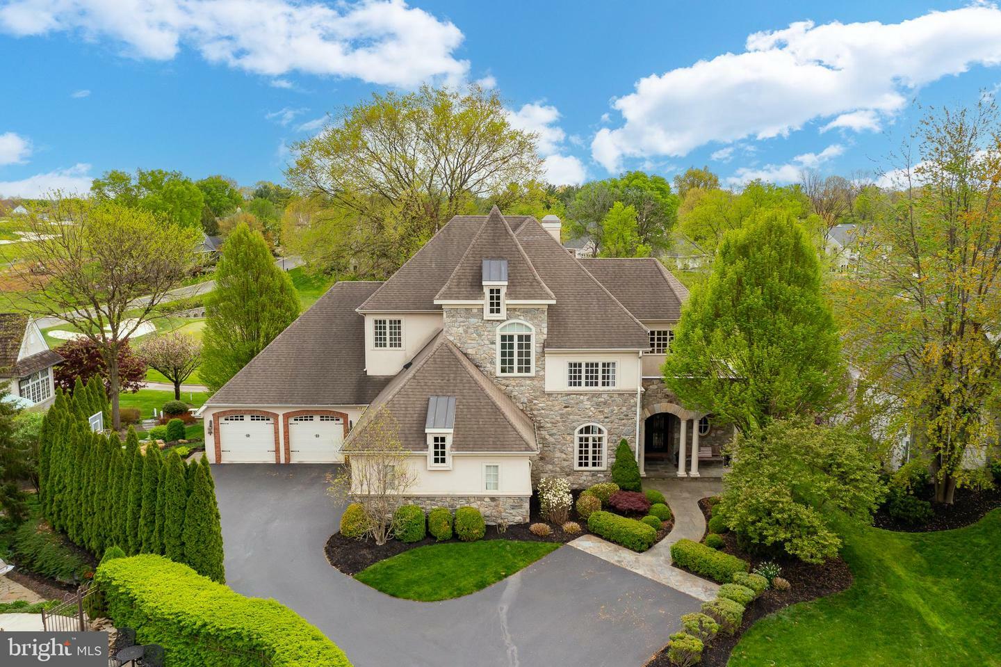 618 Willow Green  Lititz PA 17543 photo