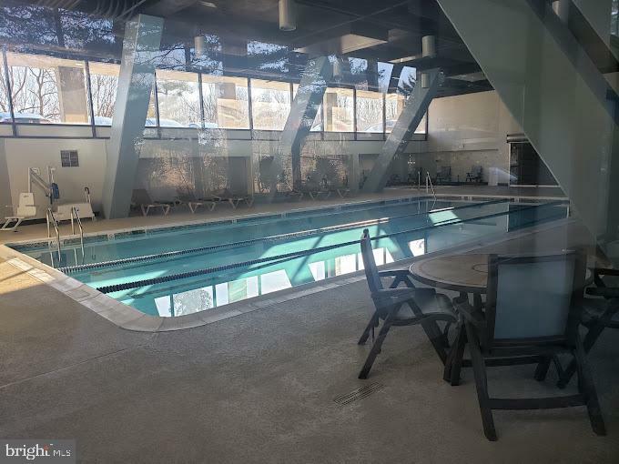Property Photo: 3800 Powell Lane 828 VA 22041