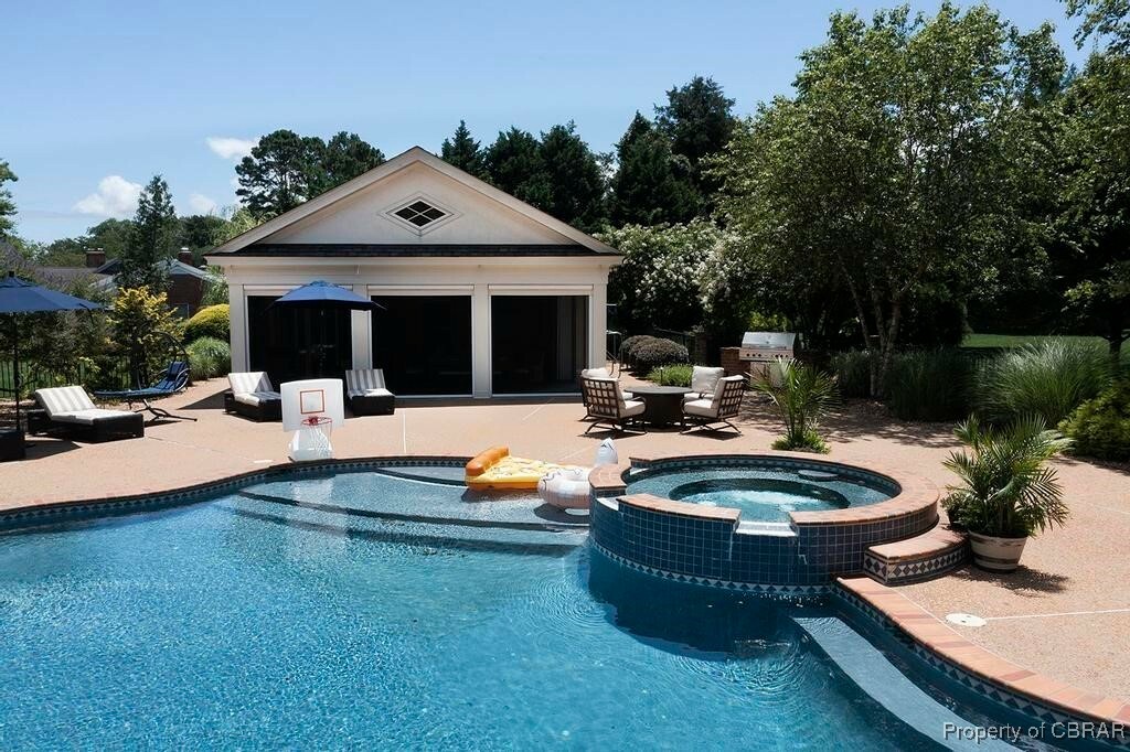 Property Photo: 1330 Ebenezer Church Road VA 23035
