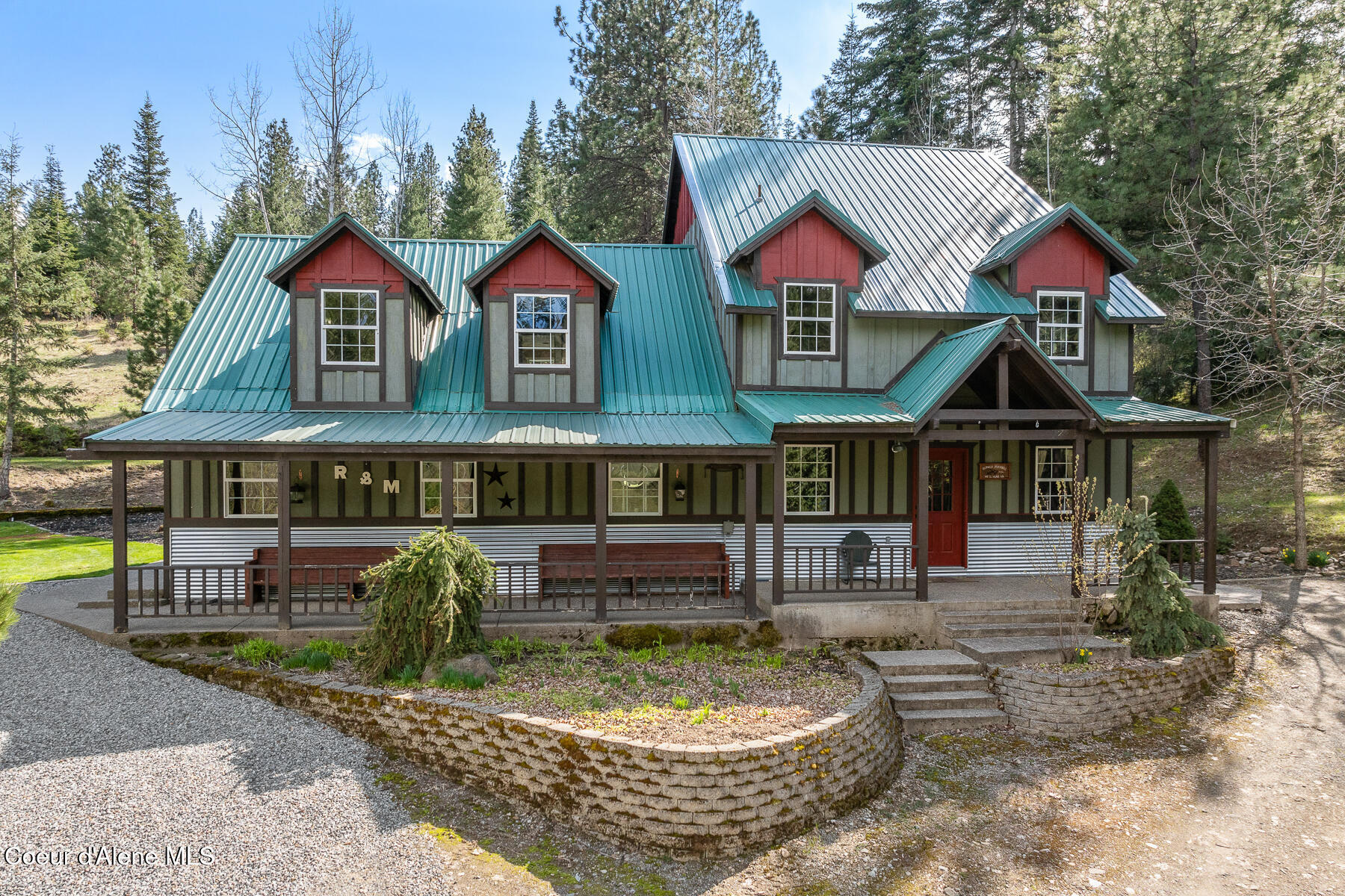 Property Photo: 583 S Newell Rd ID 83814