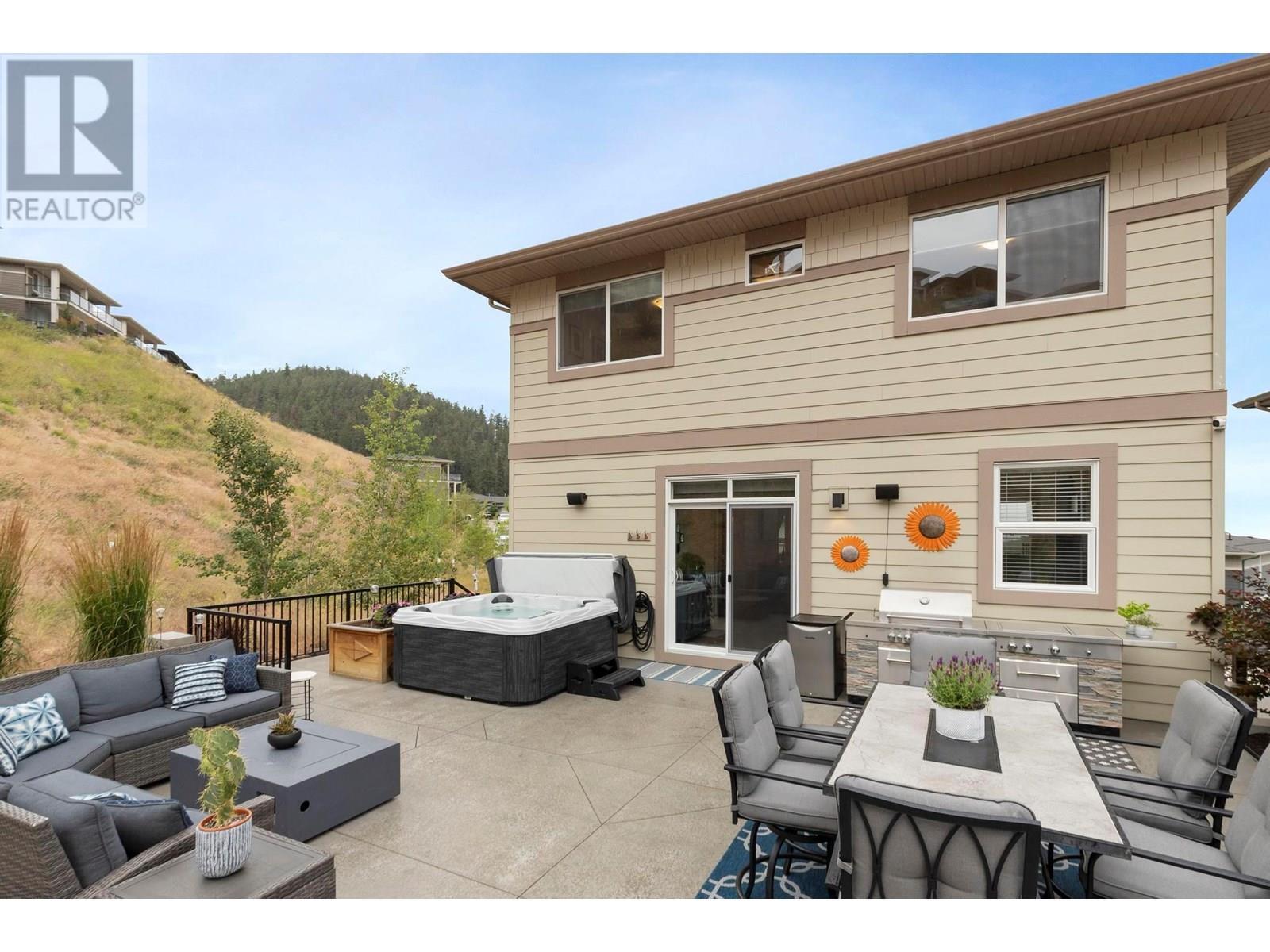 Property Photo: 1524 Tower Ranch Drive BC V1P 1T8