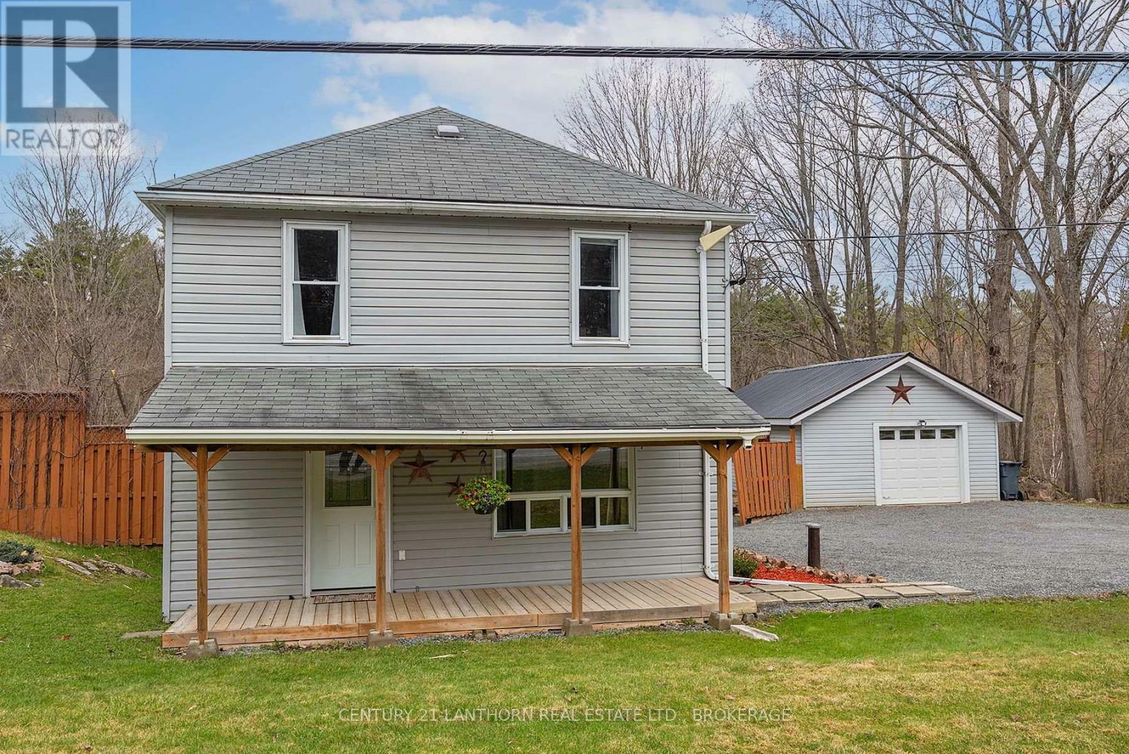Photo de la propriété: 7993 Perth Road ON K0K 2L0