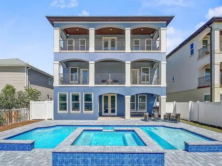 Property Photo: 92 Woodward Street FL 32541