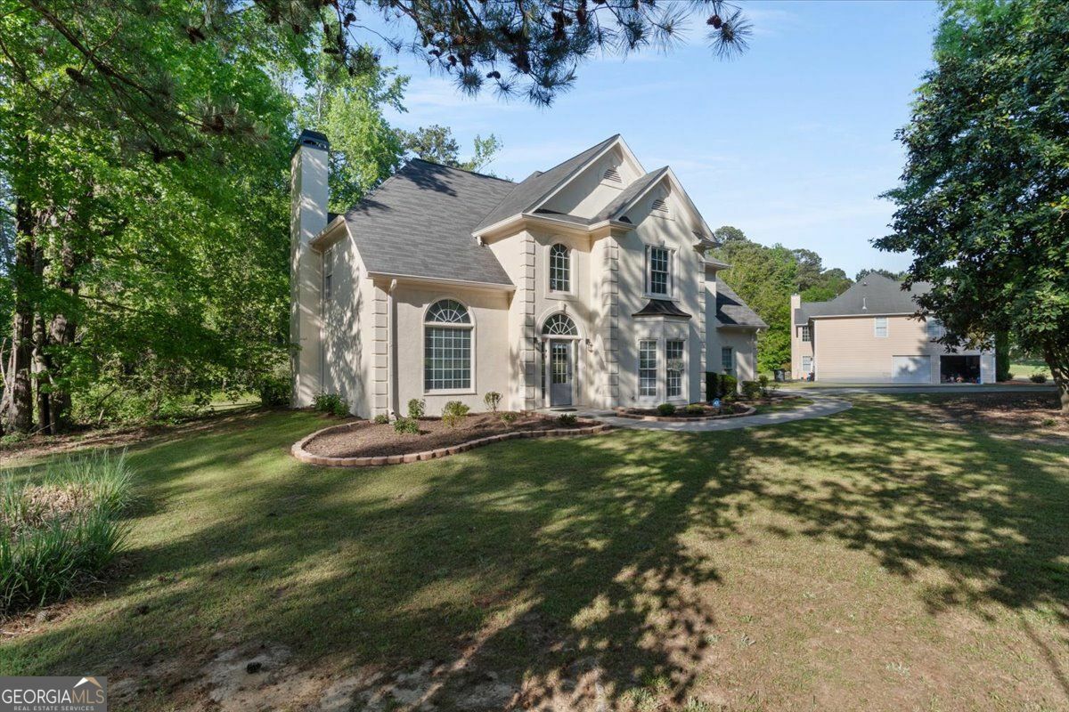 Property Photo: 120 Julia Court GA 30214