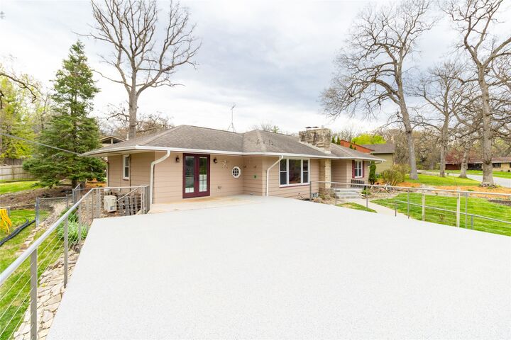 Property Photo:  3514 Davisson Road  IA 50310