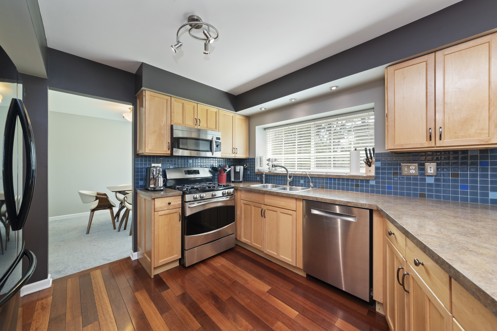 Property Photo: 2645 Lindrick Lane IL 60504