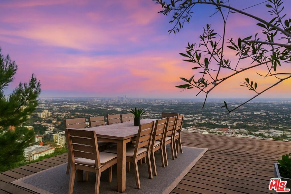 Property Photo: 8404 Franklin Avenue CA 90069