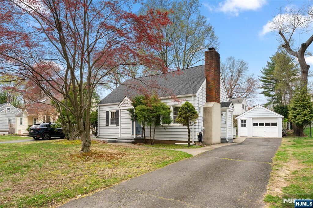 Property Photo: 230 Knickerbocker Road NJ 07624