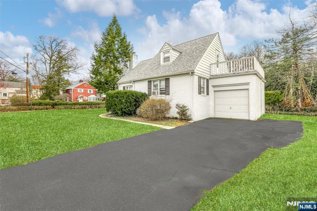 Property Photo: 17 Ramsey Terrace NJ 07410
