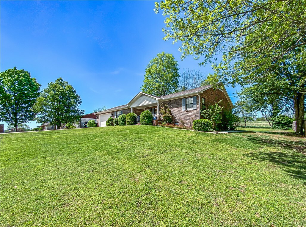 Property Photo: 105 Watts Street AR 72601